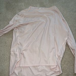 light pink lulu shirt never worn size 6!!